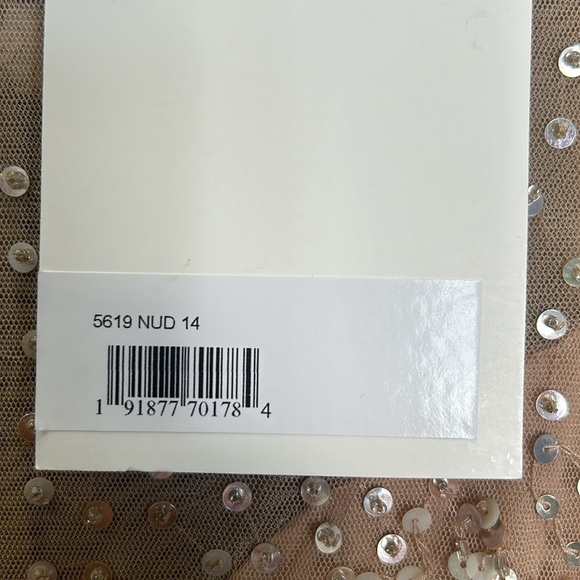 Mac Duggal 5619 NWT EMBELLISHED ILLUSION HIGH NECK CAP SLEEVE GOWN - Picture 6 of 7